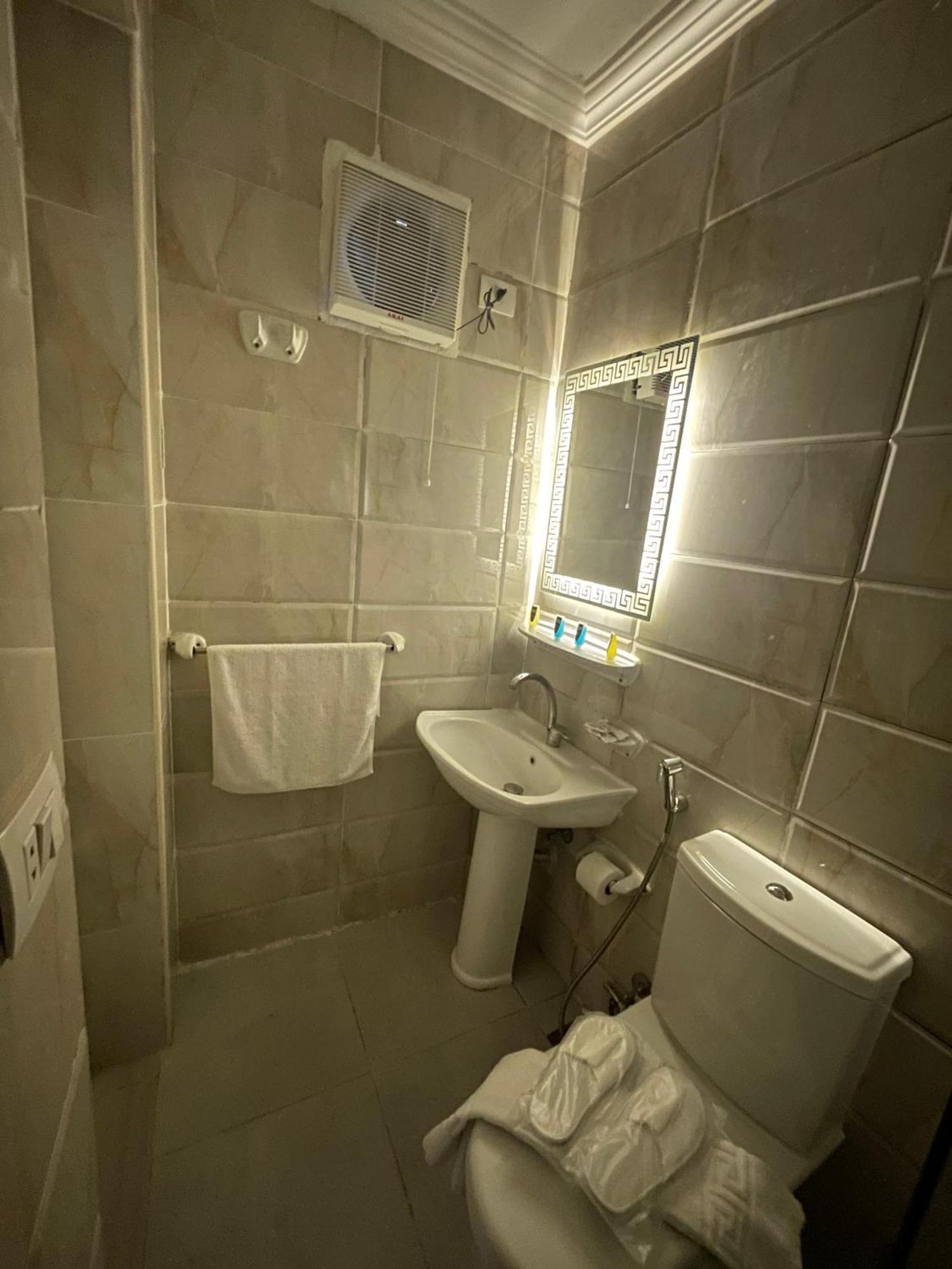 Glamour Pyramids View Kafrat al Jabal Exterior photo