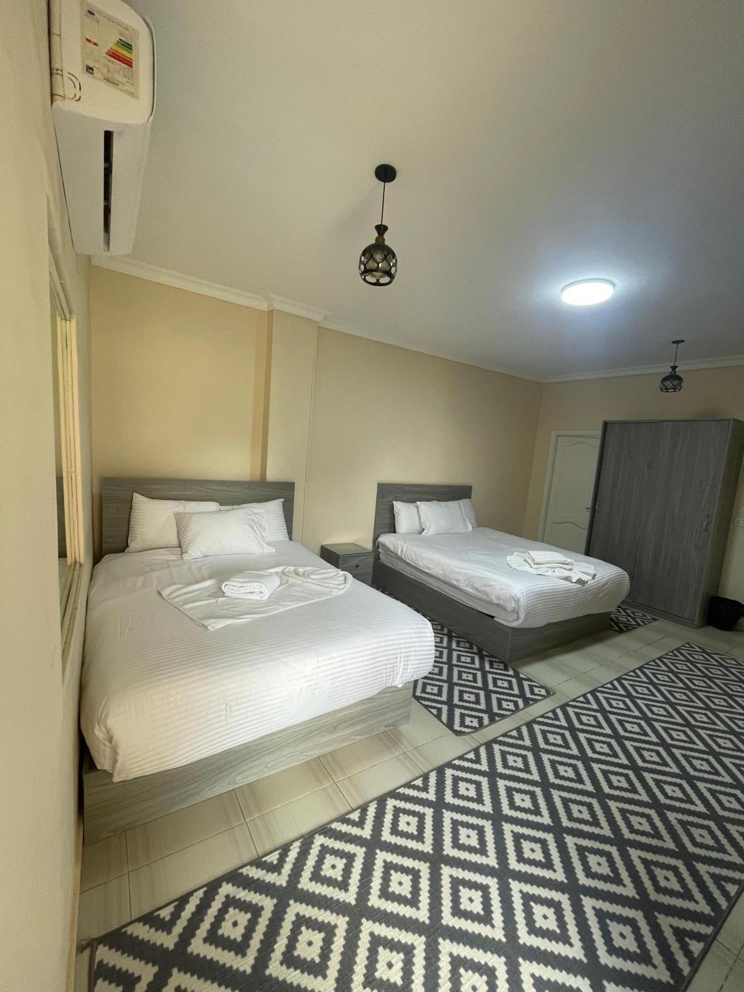 Glamour Pyramids View Kafrat al Jabal Exterior photo