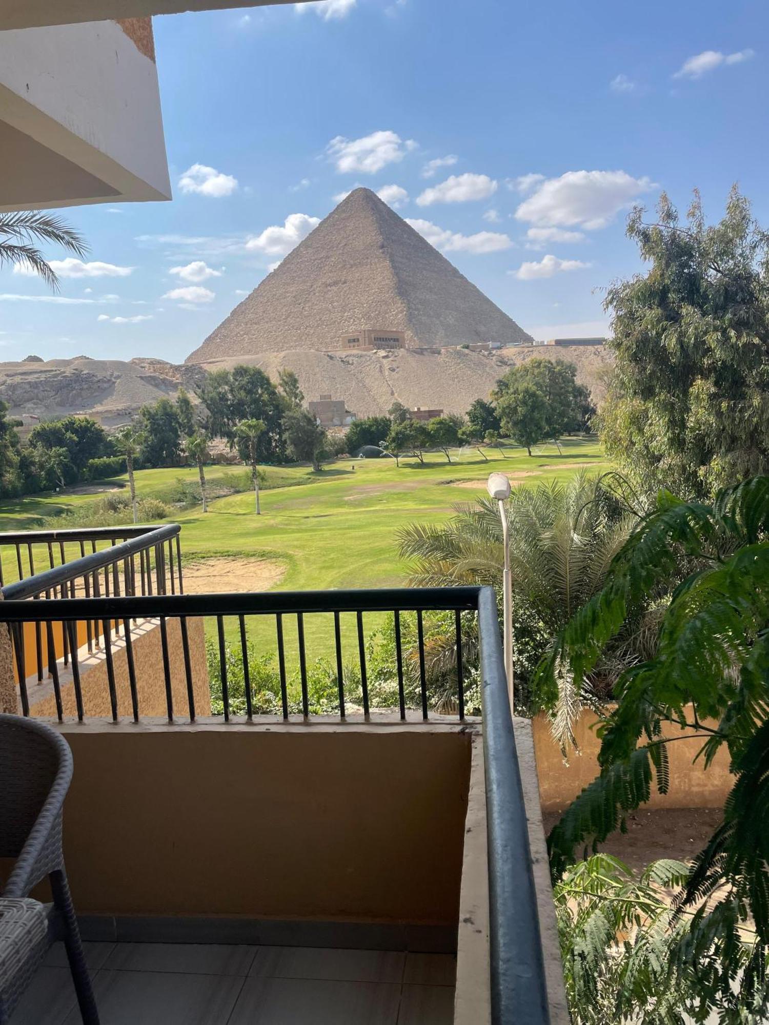 Glamour Pyramids View Kafrat al Jabal Exterior photo