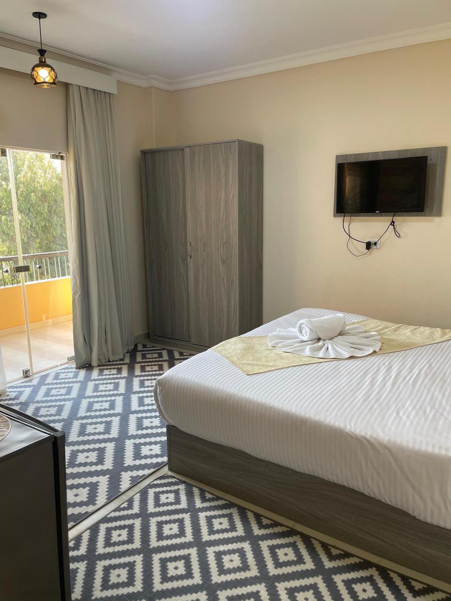 Glamour Pyramids View Kafrat al Jabal Exterior photo