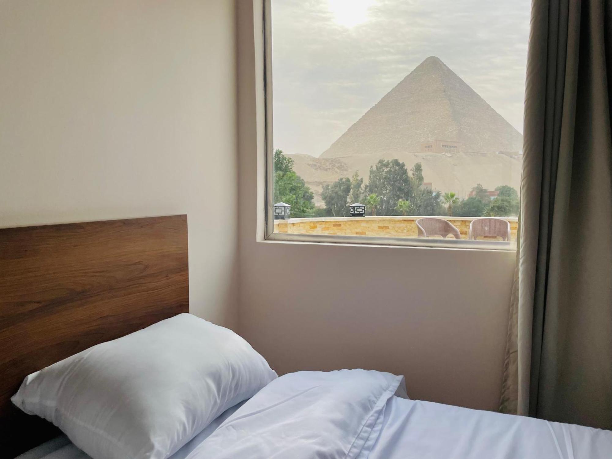 Glamour Pyramids View Kafrat al Jabal Exterior photo