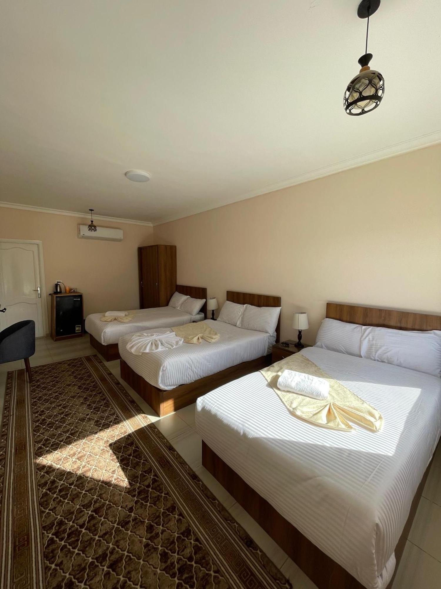 Glamour Pyramids View Kafrat al Jabal Exterior photo
